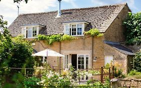 Apple Store Cottage